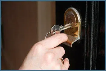 Safe Key Shop Los Angeles, CA 310-955-1012 - 7-door-unlock
